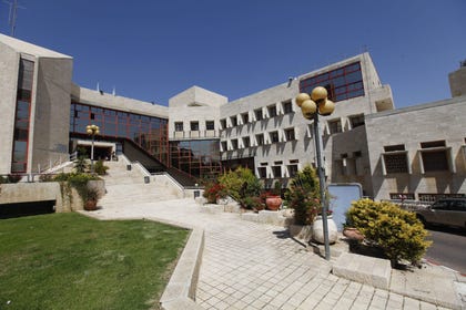 הסטודנטים בתוכנית לתואר שני באמנות בבצלאל חוזרים ללמוד - אמנות