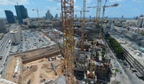 אתר בנייה בתל אביב