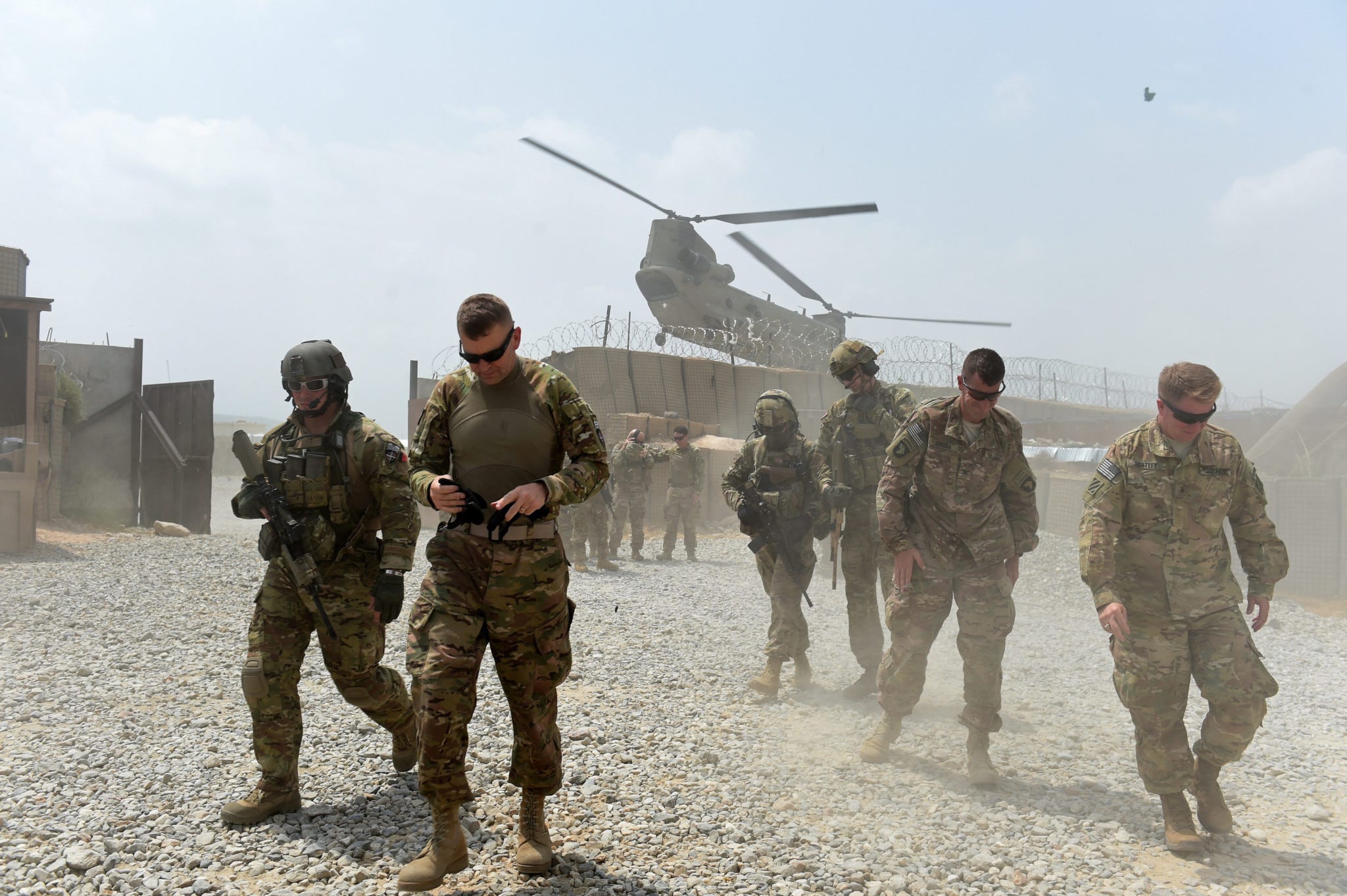 A Pentagon Veteran Warns Against the Militarization of American Society ...
