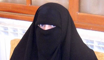 New Australian Law Would Make Muslims Lift Veils Upon Police ...