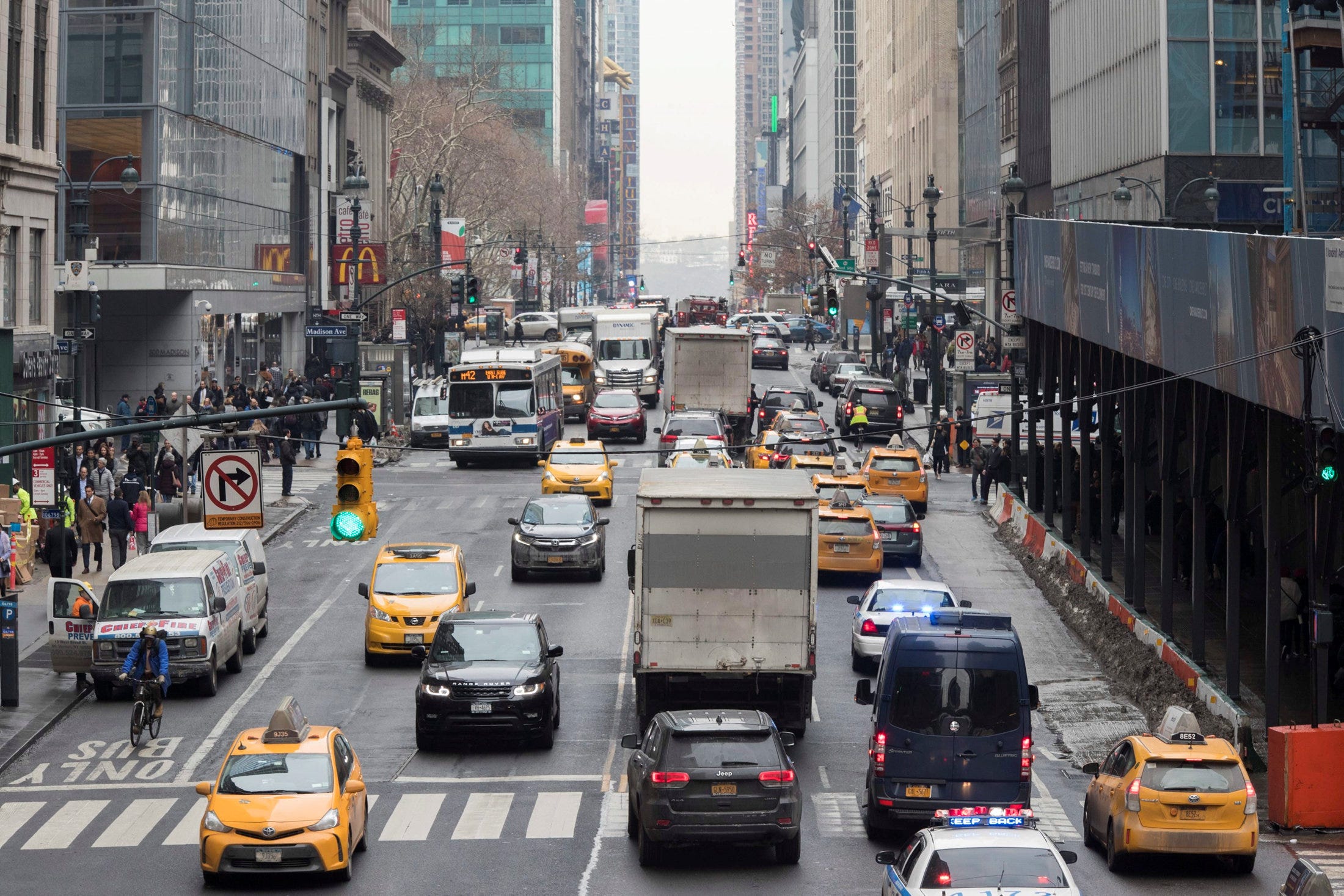 New York Bans Gatherings of More Than 500 on Coronavirus Fears - U.S. News