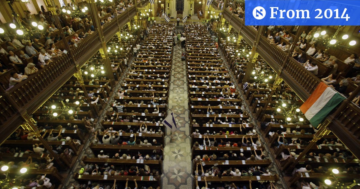 Synagogue Rally Interfaith pro-Israel Rally at Budapest Synagogue Draws Thousands ...