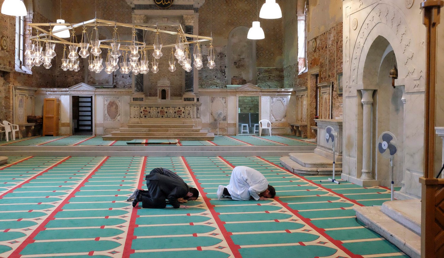 Simple Masjid Venice Biennale's Mosque-in-a-church Draws Kudos and Ire - Israeli Culture