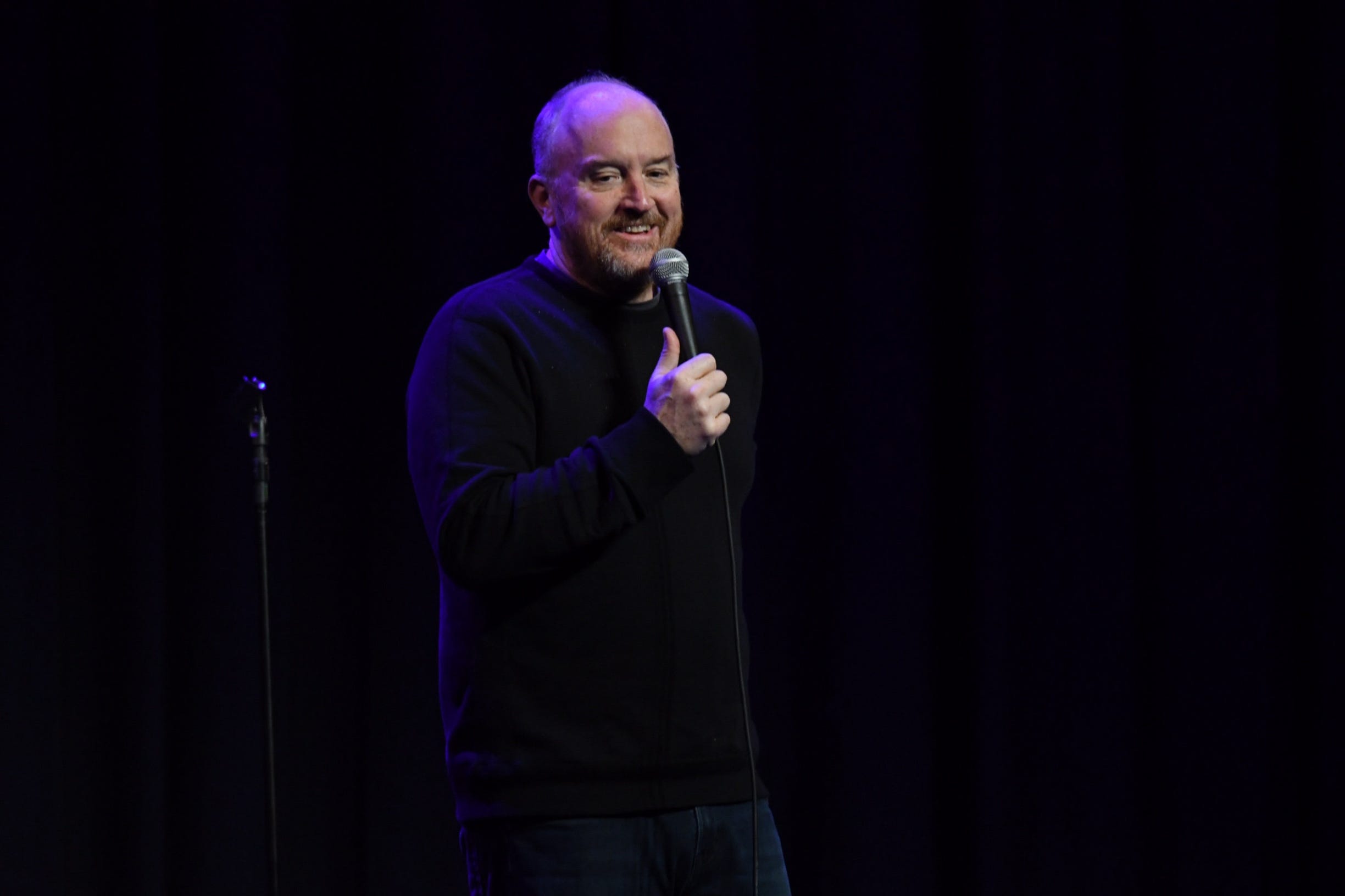 My daughter persuaded me to see Louis C.K. in Tel Aviv — and he killed