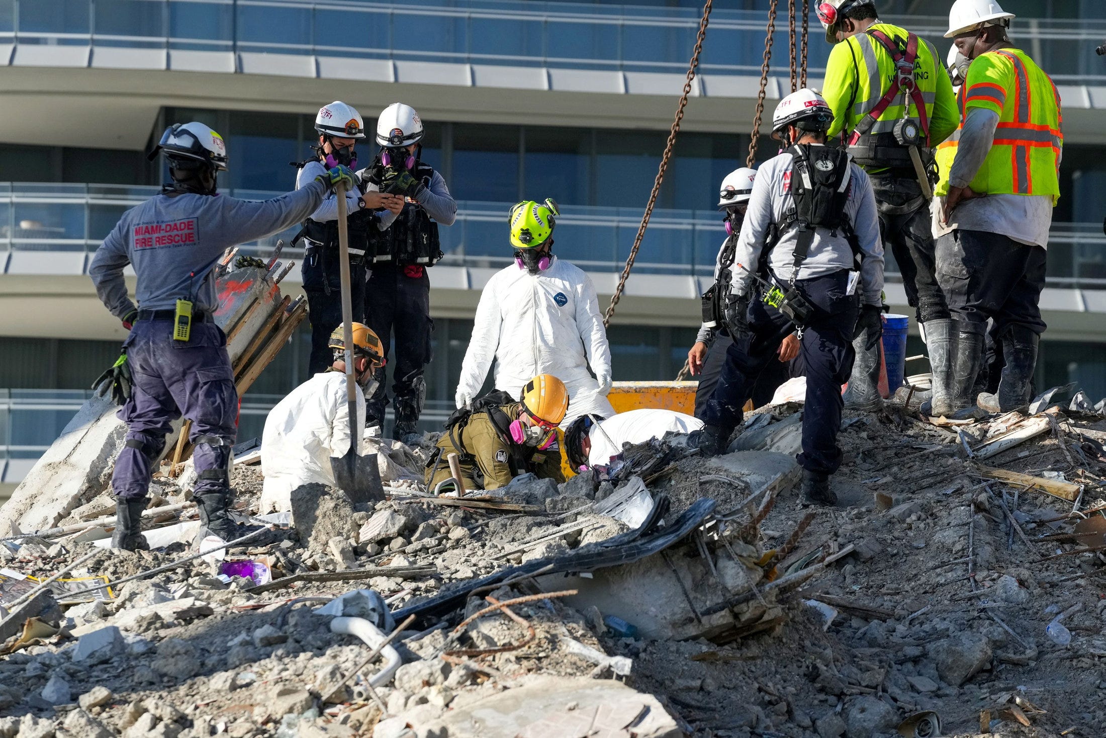 Death Toll Rises to 24 in Miami Condo Collapse; Second Building ...