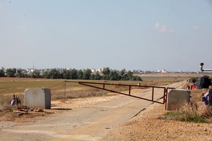 An IDF checkpoint on the Gaza border near Khan Yunis, Gaza Strip, November 12, 2018. 