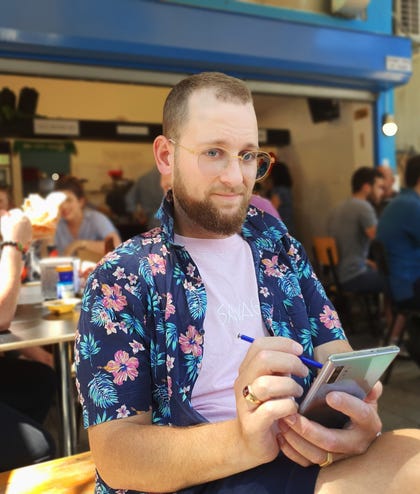 בנצי ארבל בן 34, איש קריאייטיב ויזם קולינרי. צילום: עידו איז'ק izsak@ בנצי ארבל
בן 34, איש קריאייטיב ויזם קולינרי