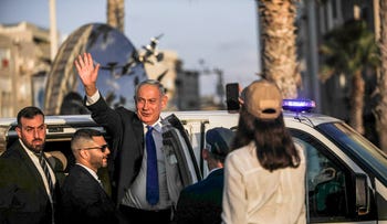 Benjamin Netanyahu il giorno delle elezioni martedì.