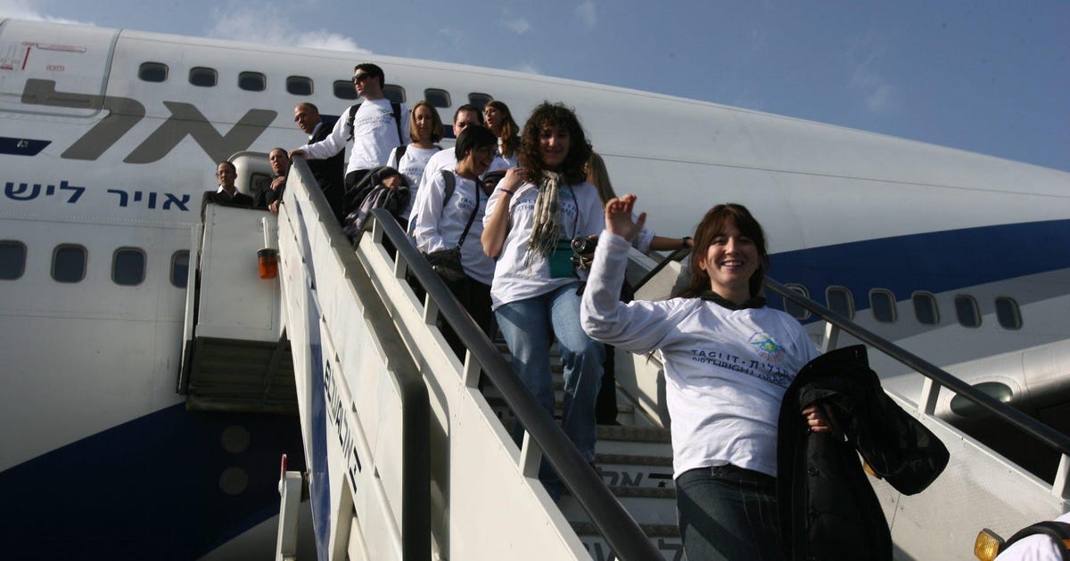 Birthright Is Resuming Its Free Trips to Israel for the First Time Since October 7 - Israel News - Vimarsana News