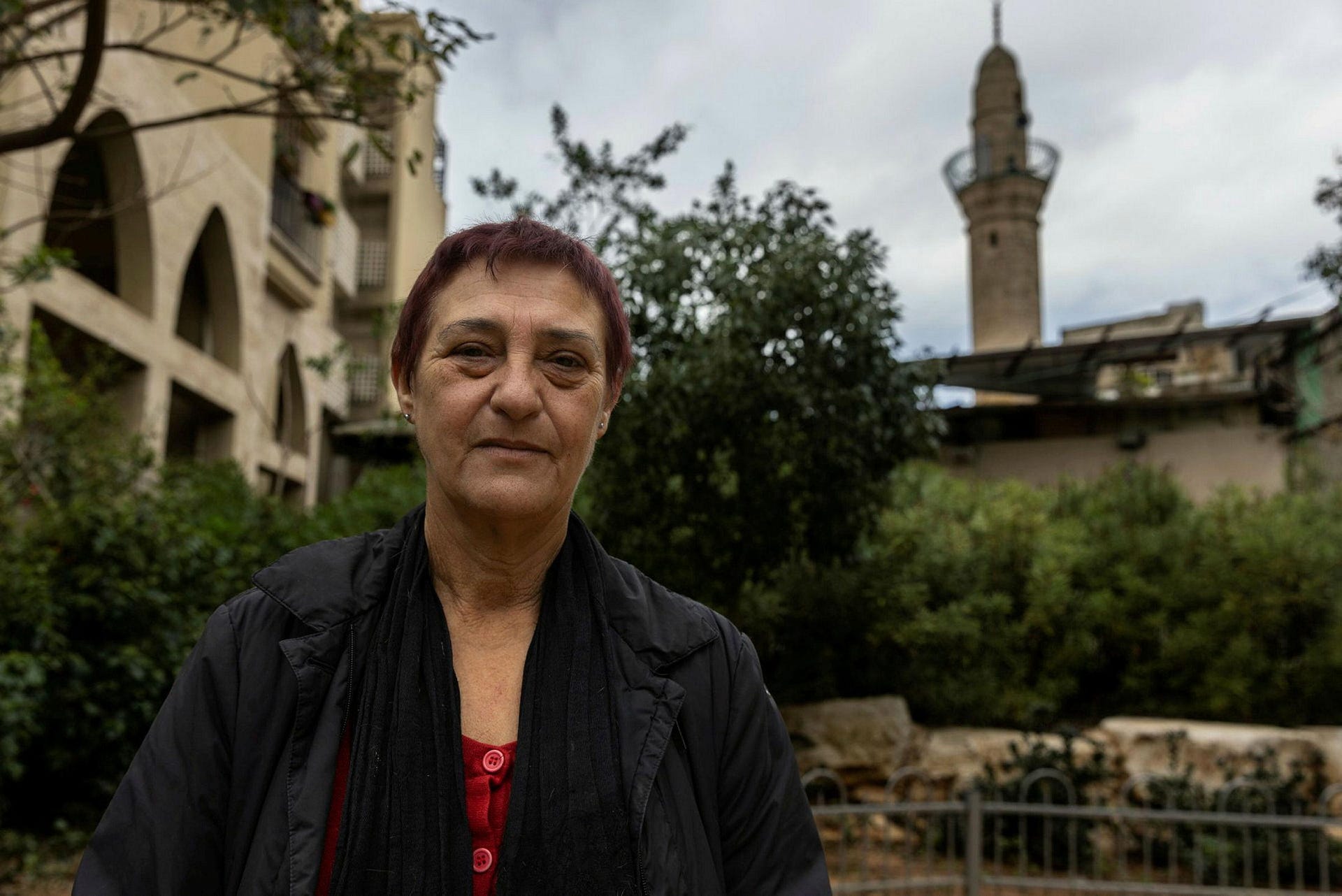 Seffi Smadja, nativa di Giaffa. "Le autorità locali si siedono con loro e cercano di placare loro, non noi.", Credito: Tomer Applebaum Seffi Smadja, nativa di Giaffa. "Le autorità locali si siedono con loro e cercano di placarli, non noi".