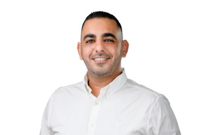 "אנחנו בונים לכל אדם תוכנית שמותאמת רק לו". יוסי דמרי. צילום: ירין שחף "אנחנו בונים לכל אדם תוכנית שמותאמת רק לו". יוסי דמרי