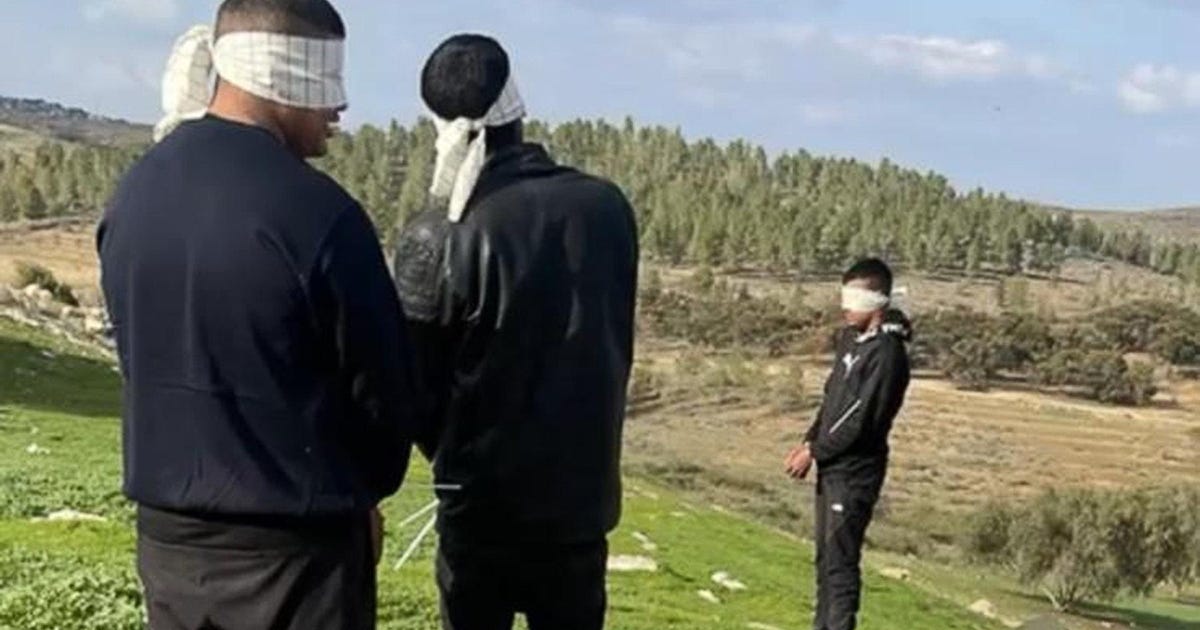 Israeli Bedouin Tell of Army's Harsh Detentions Near West Bank Fence - Israel News - Vimarsana News
