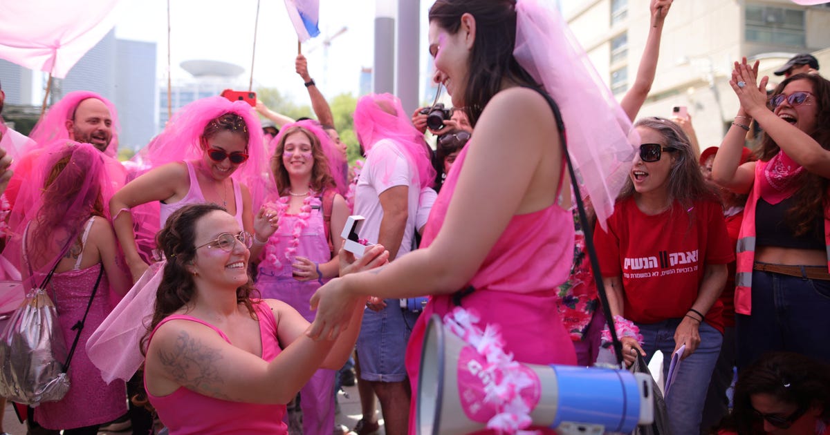 Protest in Pink: An Israeli Wedding Insurrection Against the Powerful Chief Rabbinate - Haaretz Today - Vimarsana News