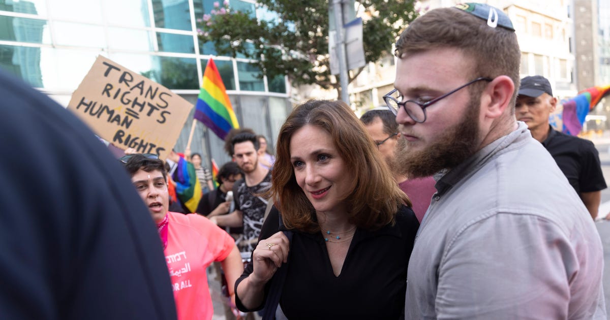 'America Sent Gender Ideology Here': Anti-Trans Author Shrier Finds Admirers – but Only a Few – in Israel - Israel News - Vimarsana News
