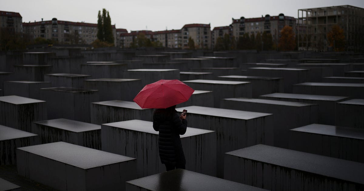 Germany to Give $1.4 Billion to Holocaust Survivors Globally in 2024 - Europe - Vimarsana News