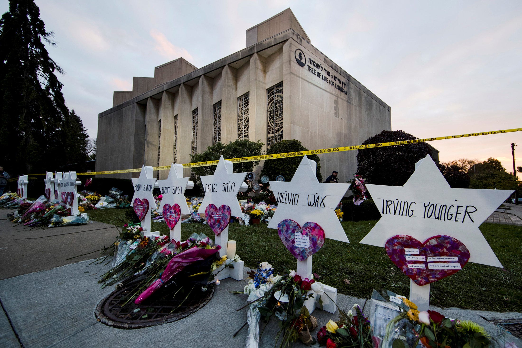 Pittsburgh Synagogue Shooter Who Killed 11 Found Guilty as Prosecutors Seek Death Sentence - U.S. News - Vimarsana News