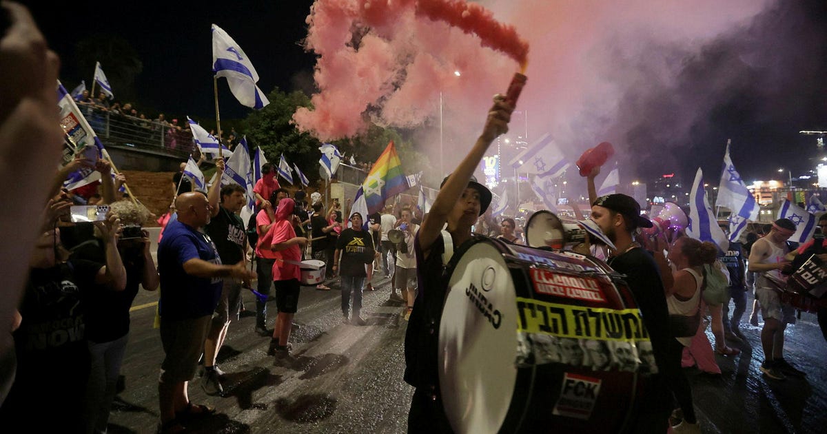 Israeli Protesters Denounce Judicial Overhaul for 25th Straight Week - Israel News - Vimarsana News