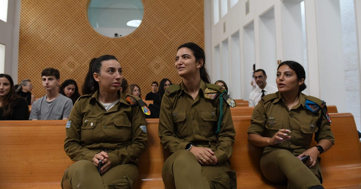Women Should Be Allowed to Serve in All Army Units, Israel's High Court Says - Israel News - Vimarsana News