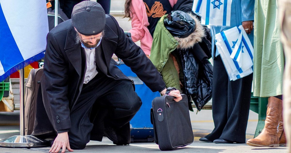 New Jewish 'Exodus' From Russia and Ukraine Could Be on the Horizon, Report Says - Europe - Vimarsana News