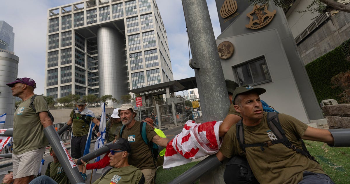 Veterans of Elite IDF Units: Situation Worse Than Army Brass Care to Admit - Israel News - Vimarsana News