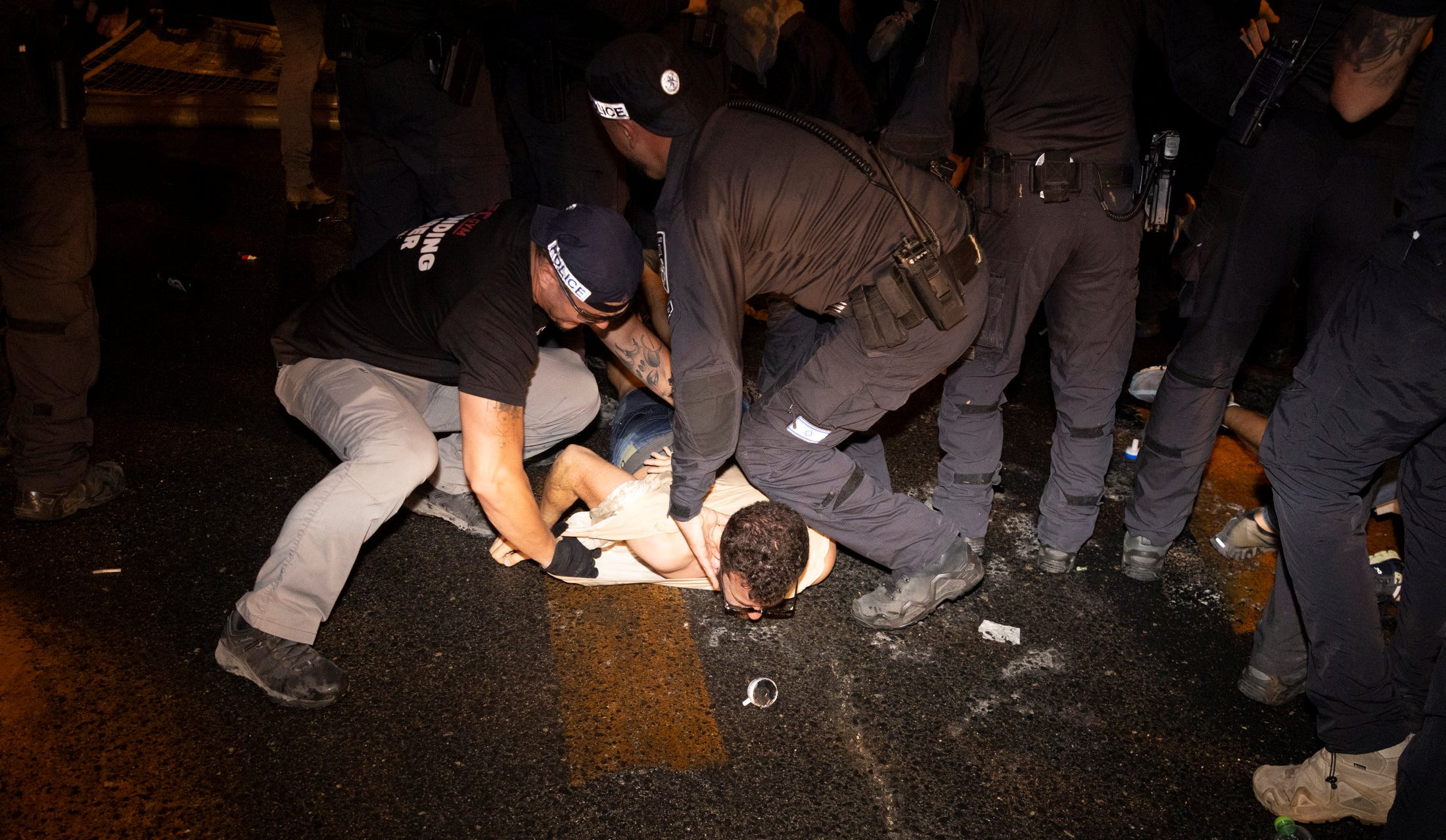 Police Officers Threaten to Sue Israelis Over Posts Citing Violence Against Protesters - Israel News - Vimarsana News
