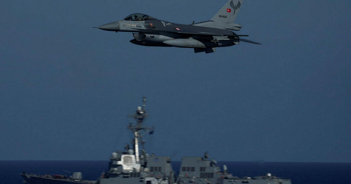 What Is Stopping Israeli Pilots From Making Money in Dubai? - Middle East News - Vimarsana News