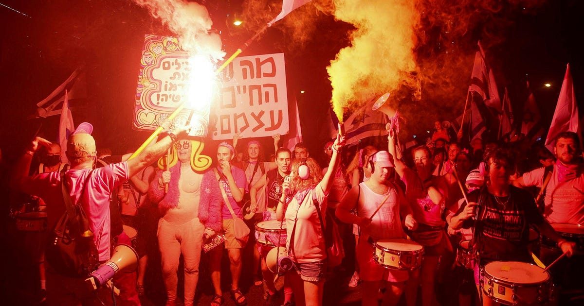 Israel's Pro-democracy Protest Leaders Gather Forces Ahead of Key High Court Hearings - Israel News - Vimarsana News