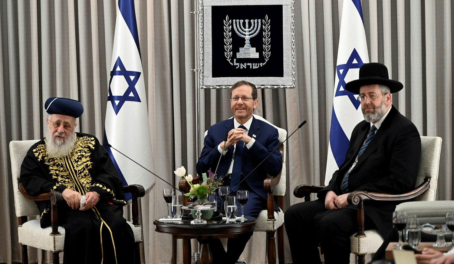 Israel's Chief Rabbinate Calls for Global Day of Prayer on Monday ...