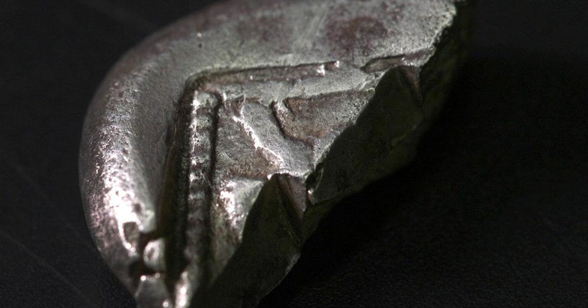Israeli Archaeologists Find Half of Very Early Coin Near Jerusalem - Archaeology - Vimarsana News