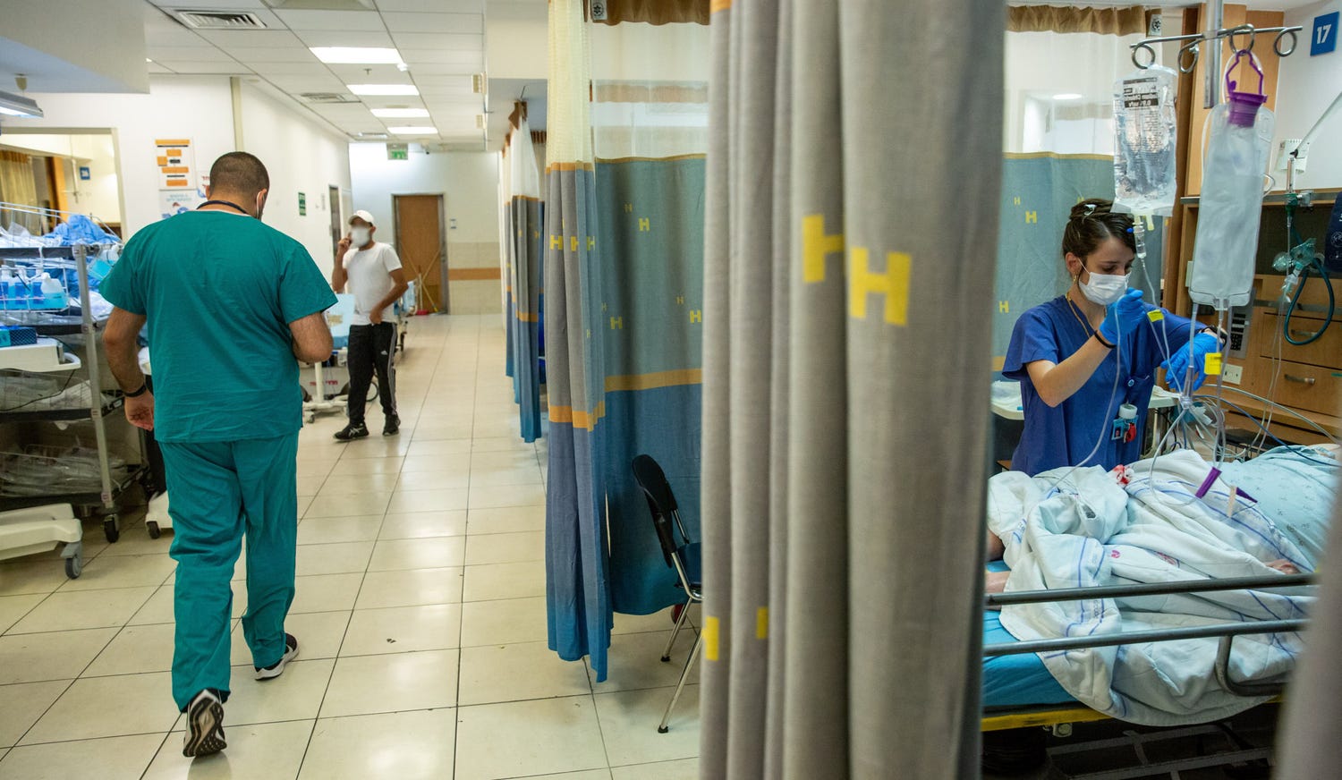 תמונה עבור "כולם חולים עכשיו" - האם מחלות החורף באמת הכו חזק יותר השנה?