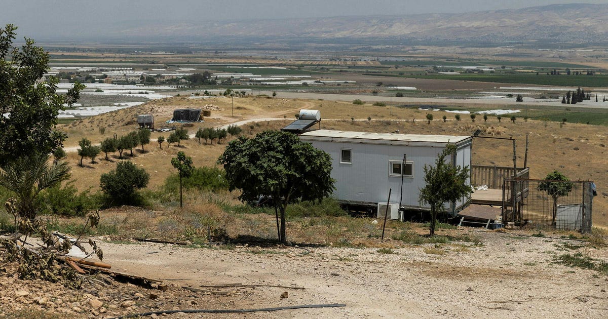 Israel's Finance Minister Orders Ministries to Provide Services, Infrastructure to Illegal West Bank Outposts - Israel News - Vimarsana News