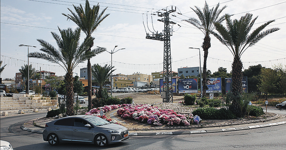 An Israeli Bedouin City in Chaos: Lots of Space in Rahat, but Nowhere to Move to - Real Estate - Vimarsana News