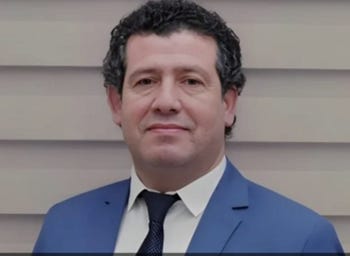 El Dr. Adnan Al-Bursh, que era el jefe de ortopedia del Hospital Al-Shifa de la ciudad de Gaza.