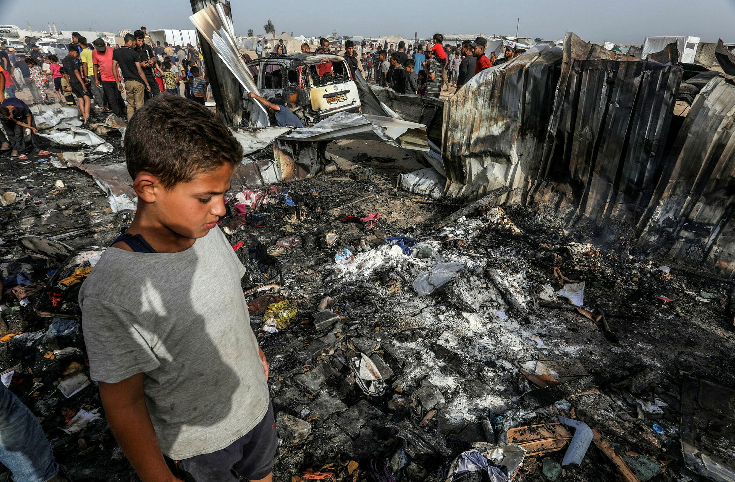 Deadly Fire Spreads Despair, Grief Among Gazans After Israeli Strike - Israel News - Vimarsana News