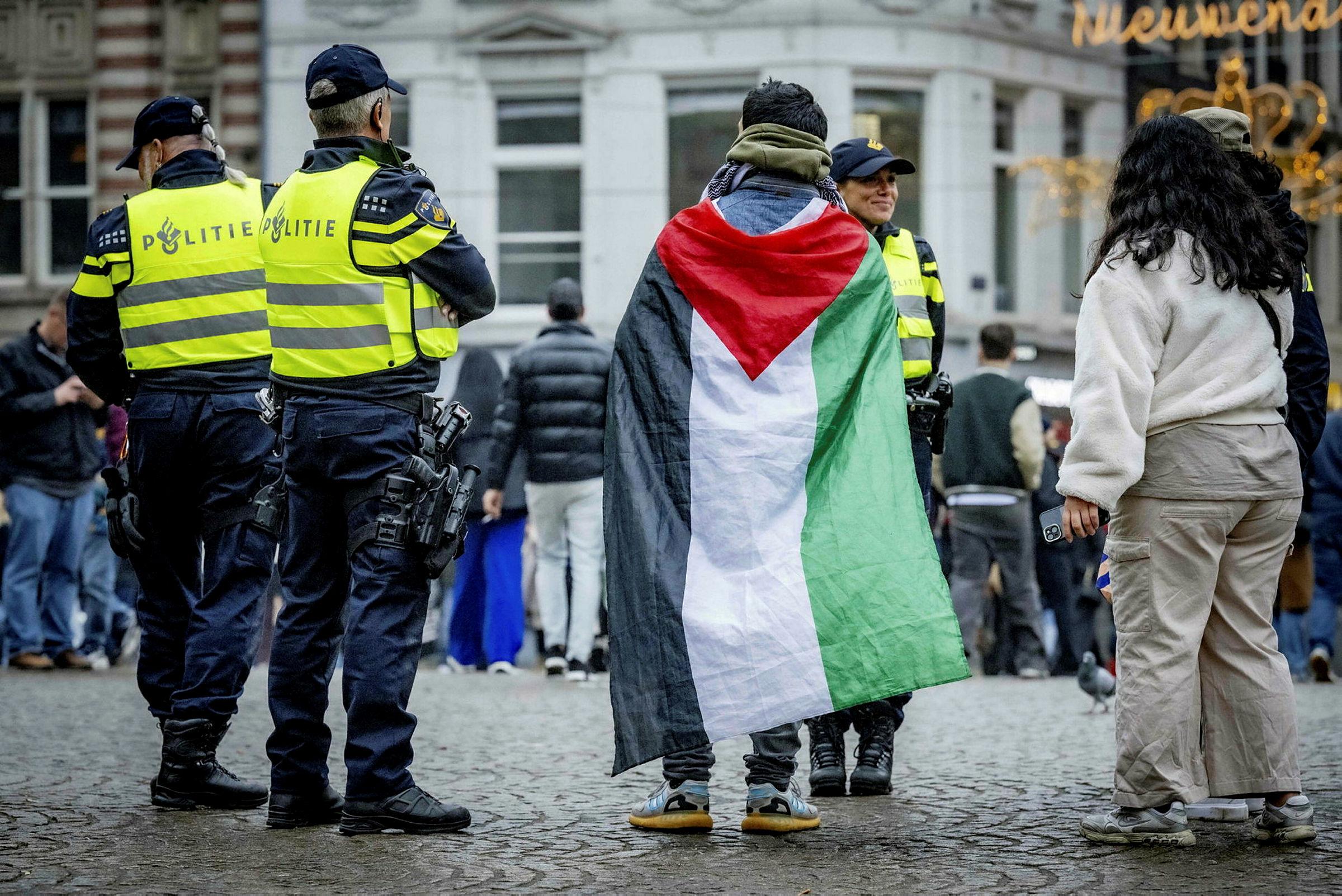 Opinion • Pogrom in Amsterdam: The real reason Israelis aren't safe travelling abroad