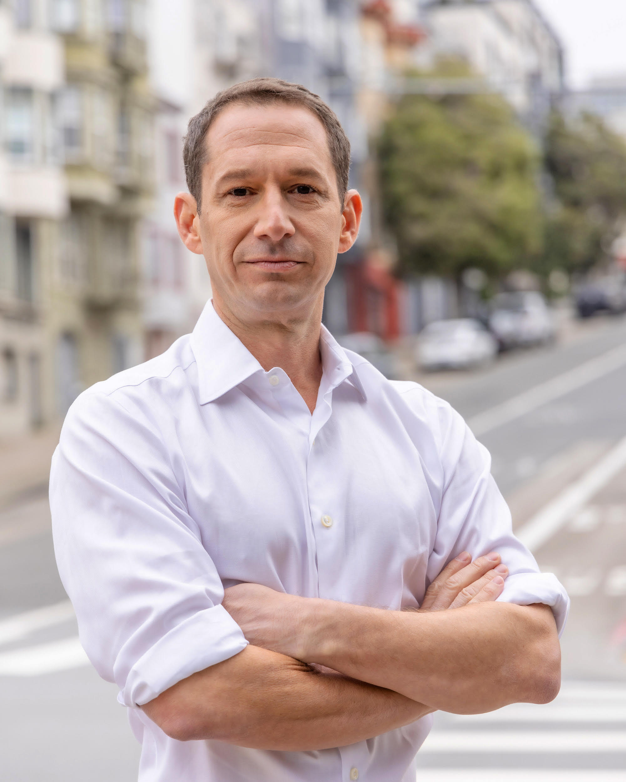 האם יורש אימפריית הג'ינס דניאל לורי יפתור את בעיית ההומלסים של סן ...