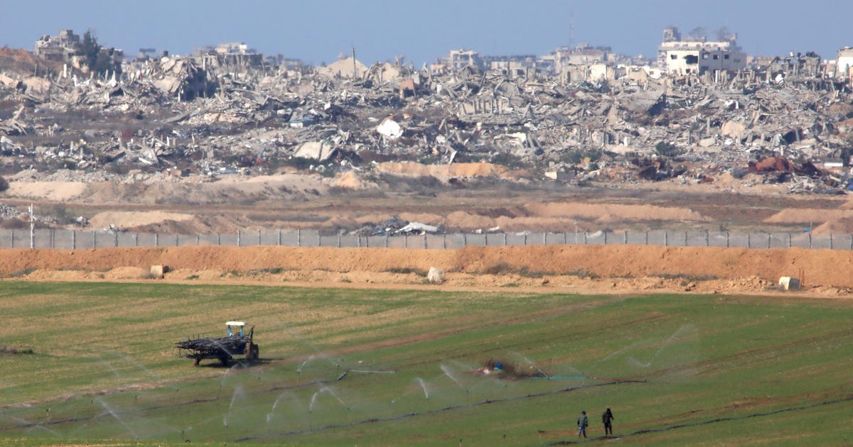 Ceasefire Sparks Mixed Emotions in Israel's Gaza Aftermath