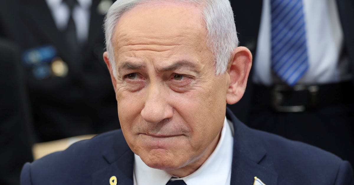 Olmert Slams Netanyahu: 'Criminal Gang' Amid Gaza Crisis