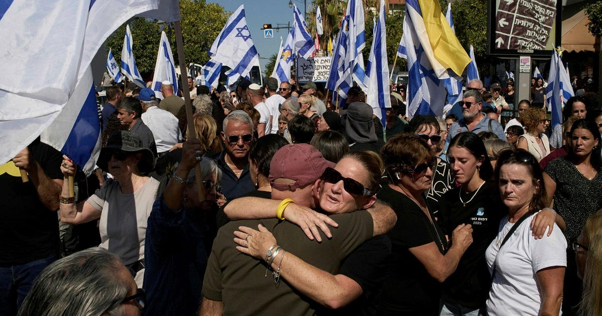 Thousands Mourn Yossi Sharabi's Tragic Return After Captivity