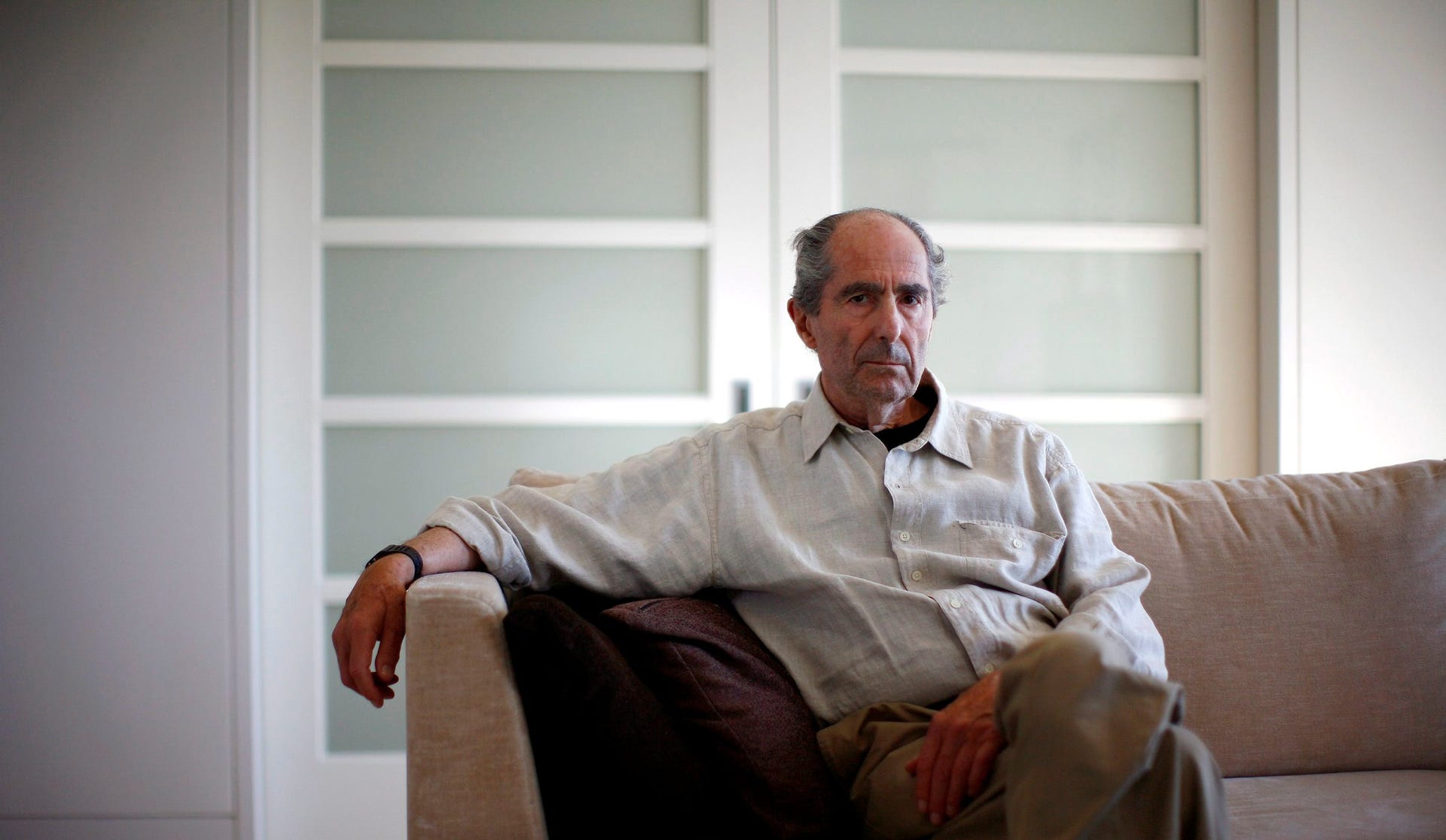 Finally, a Vivid Philip Roth Biography Not Stung by Strife - Books ...