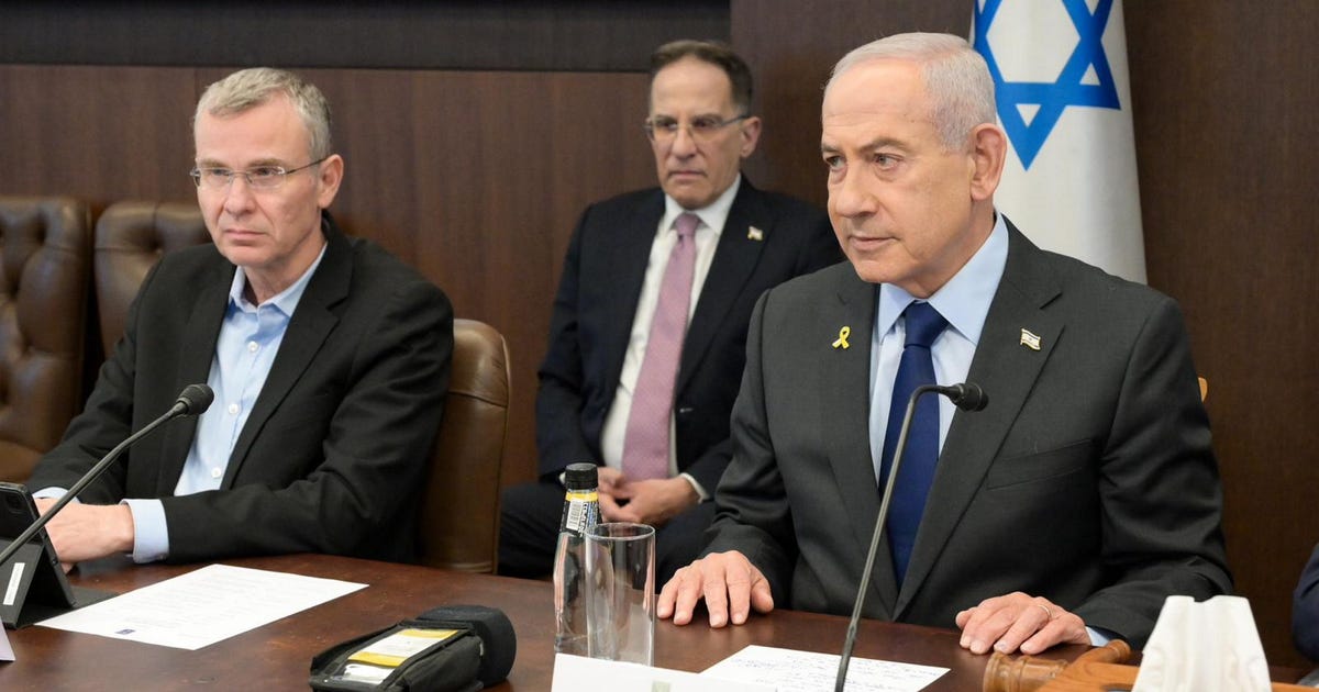 Netanyahu Backs Iranian Freedom Amid Nuclear Tensions