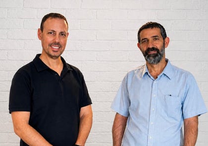 יניב יקיר, מנכ"ל ED&U ותמיר בראל מנהל חטיבת הבריאות באינטרניטי | צילום: קבוצת AMAN