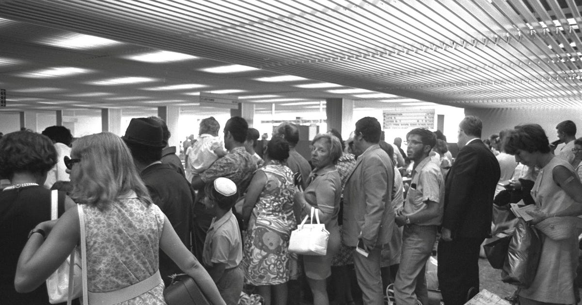 'Cascade of wimps': How Israel treated those who left the country 50 years ago