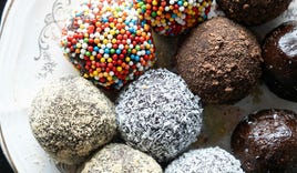 Chocolate balls covered in different coatings. Credit: David Bachar Chocolate balls covered in different coatings.