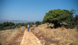 The Kahal loop trail. Tall vegetation sometimes hides where the trail begins β look for hewn, square stones. Credit: Gil Eliyahu The Kahal loop trail. Tall vegetation sometimes hides where the trail begins β look for hewn, square stones.