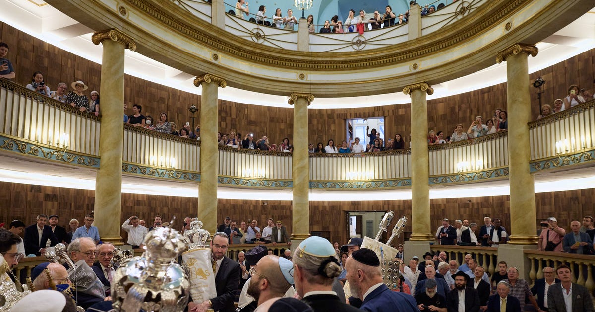 Vienna's main synagogue, the city's only shul to survive the Holocaust, reopens after restoration