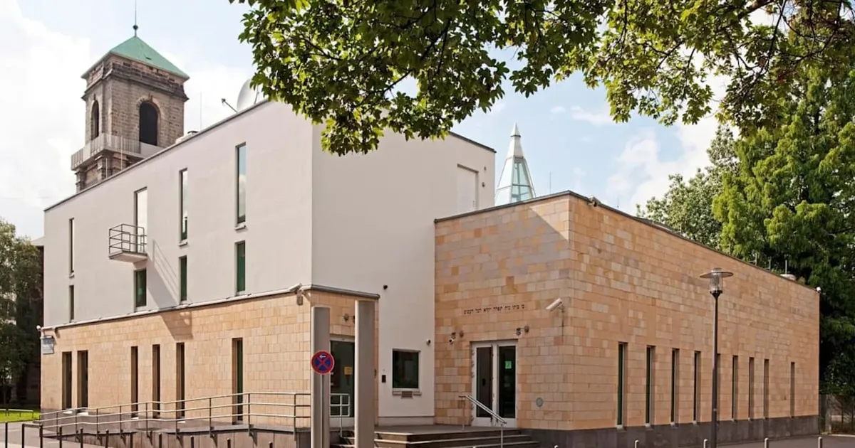Man arrested for alleged arson attack on German synagogue days before Yom Kippur