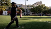 אימון בייסבול בשכונת בקעה, ירושלים