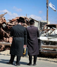 כביש 232, היום. במילותיה של גלית דיסטל־אטבריאן: אלה האחים שלכם
