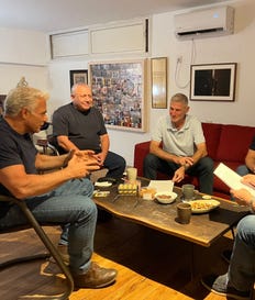 פגישת ראשי המפלגות המתנגדים לנתניהו, בבתו של לפיד לפני כשבועיים